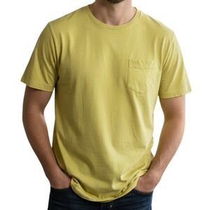 IZOD Saltwater Wash Mens X Large Yellow Pocket T Shirt Cotton‎